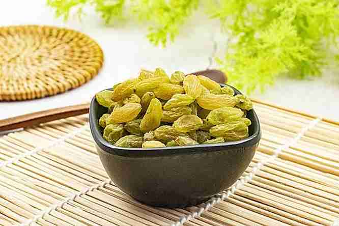 فروش کشمش سبز قلمی کاشمر + قیمت خرید به صرفه